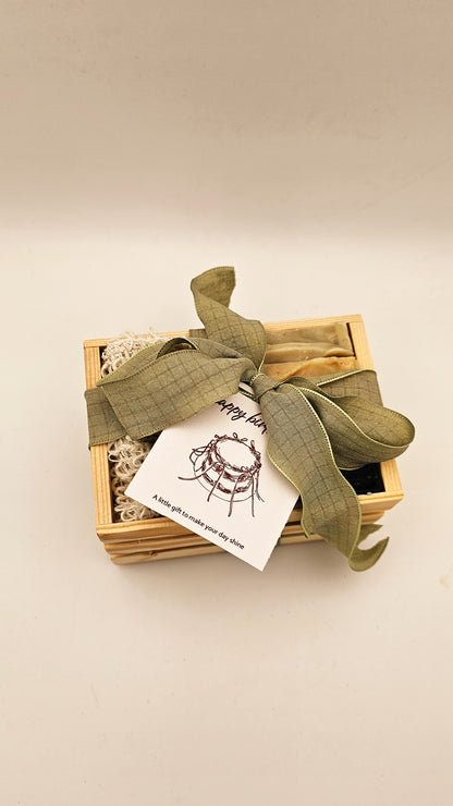 Natural soap gift box | Handmade skincare set by Latheray.