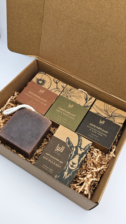 Latheray 05 soap bar set featuring handmade natural soaps in eco packaging.